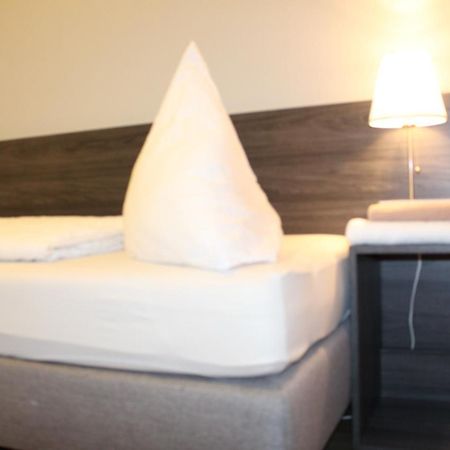 Looks-Inn Viernheim Exterior foto